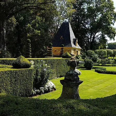 Familial Avec Jardin Privatif - Pres De Rocamadour Et Padirac *